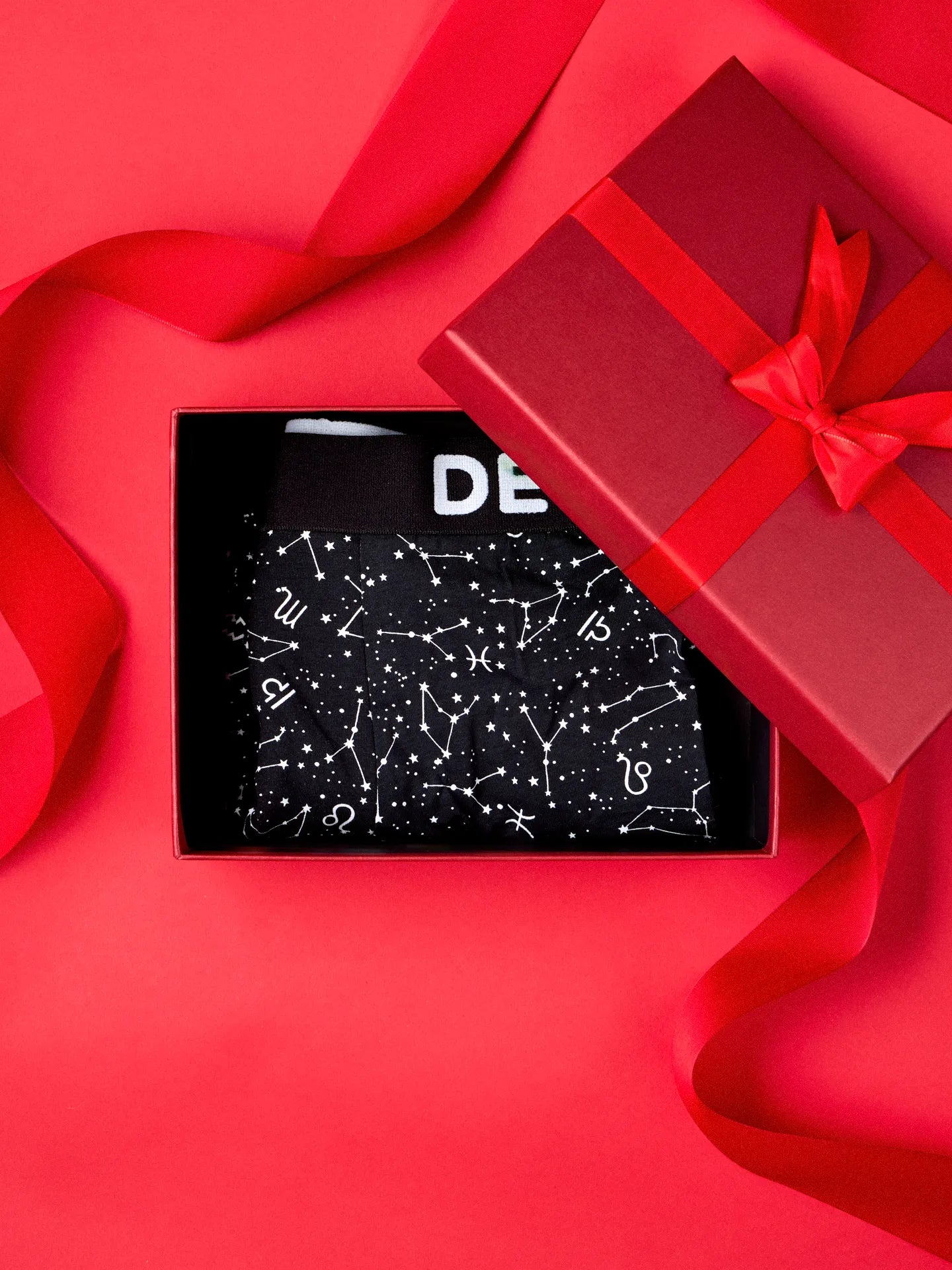 mens-trunks-zodiac-signs-0f/0fc4846756f950eb1f2806b80806287d10dd09a4