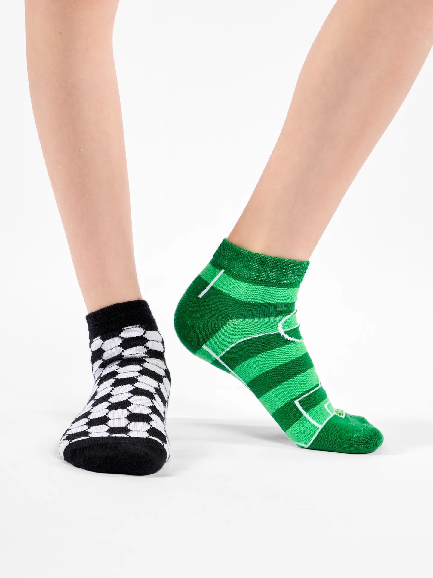 kids-ankle-socks-football-20/20ff87b77ea91e25ae833c1f61f12dd8b359c1b2