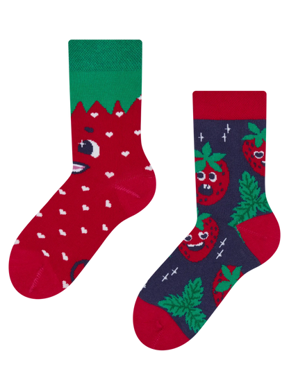 kids-socks-happy-strawberries-2c/2cc22c0e4b3f7ea9852a57a93fab009bf22ebc2c