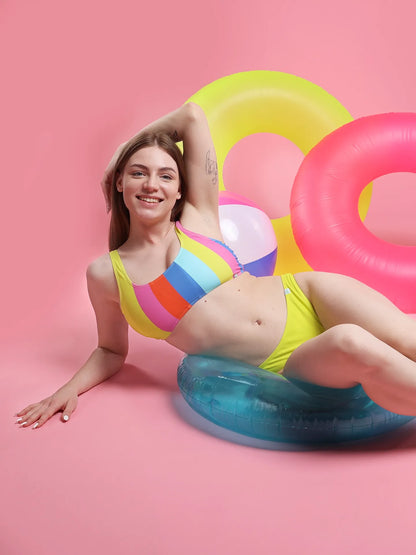 sporty-bikini-top-summer-stripes-36/3637682bced3644691dfd56e818a253ee589fb3a