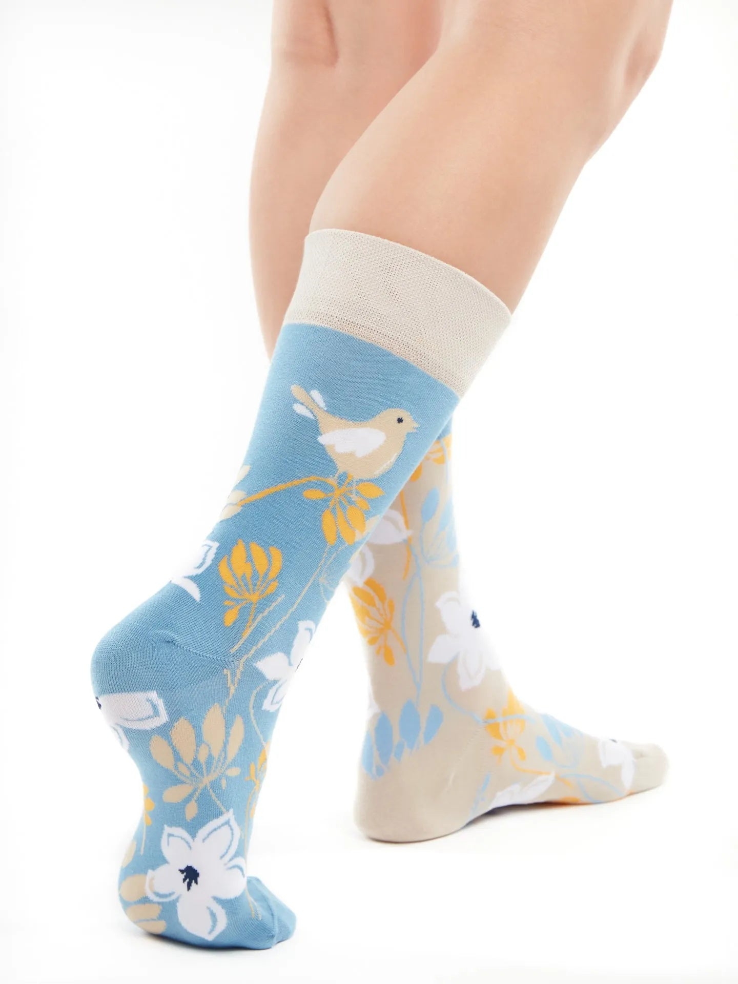 bamboo-regular-socks-awakening-of-nature-02-3d/3db7d3582b7bc3496a297620e1fdfcc92758b068