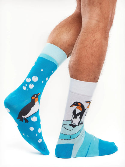 regular-socks-penguins-44/44e7d066a251567d52d65dc537bb3c9525b070c3