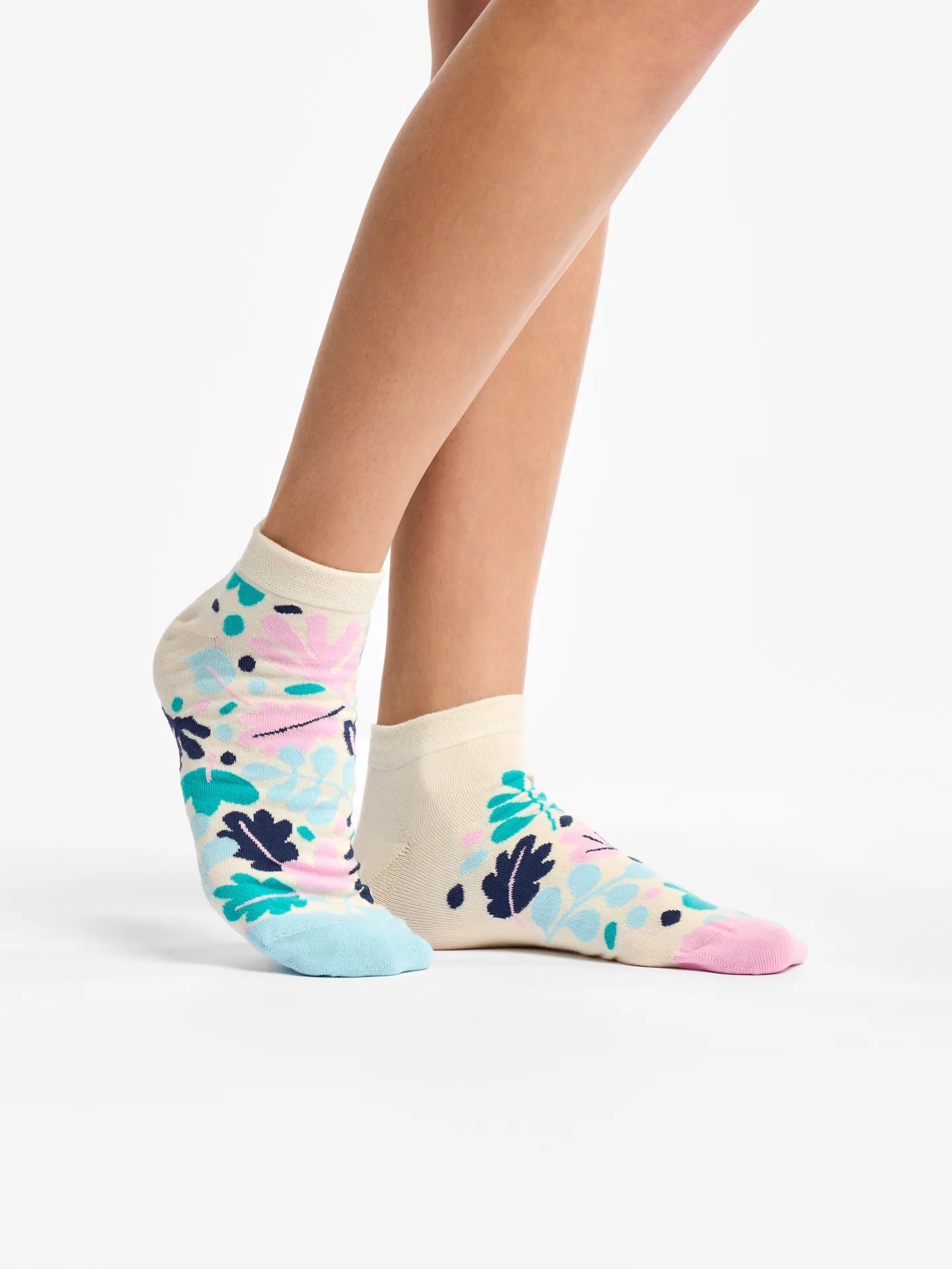 ankle-socks-turquoise-leaves-46/4678cd41c983f3cca513956ed513d2006bc81073