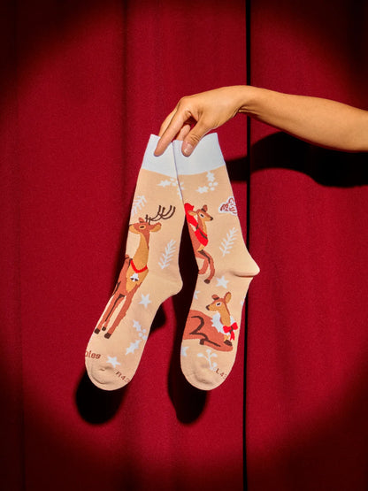 warm-socks-christmas-deer-doe-56/5634c2e9e4db53c586514a2a9e4bd7fc7c24efb0