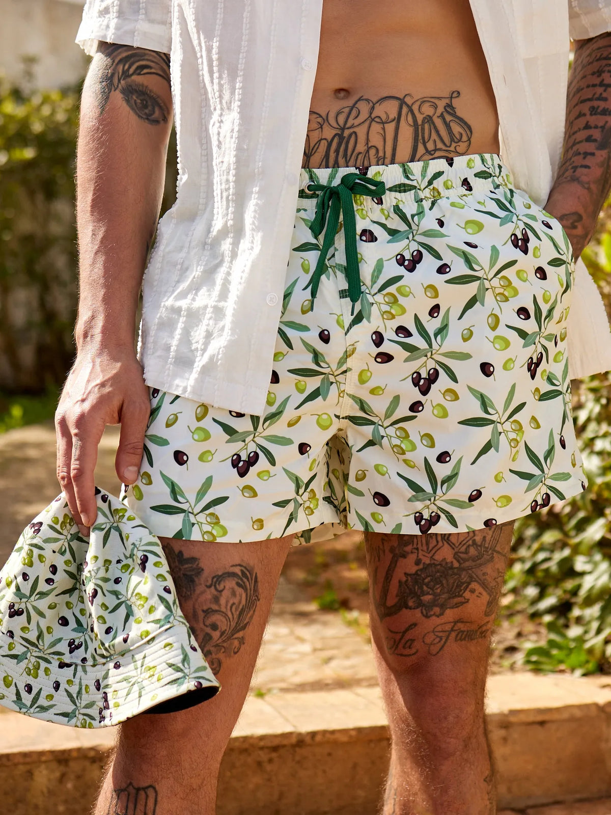 mens-swim-shorts-olives-68/68334980bf8f7f6408f18c817a536d2800fc0fd2