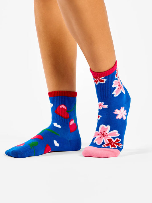 crew-socks-cherrie-love-87/8731834197dd0027be863120622882bd25327351