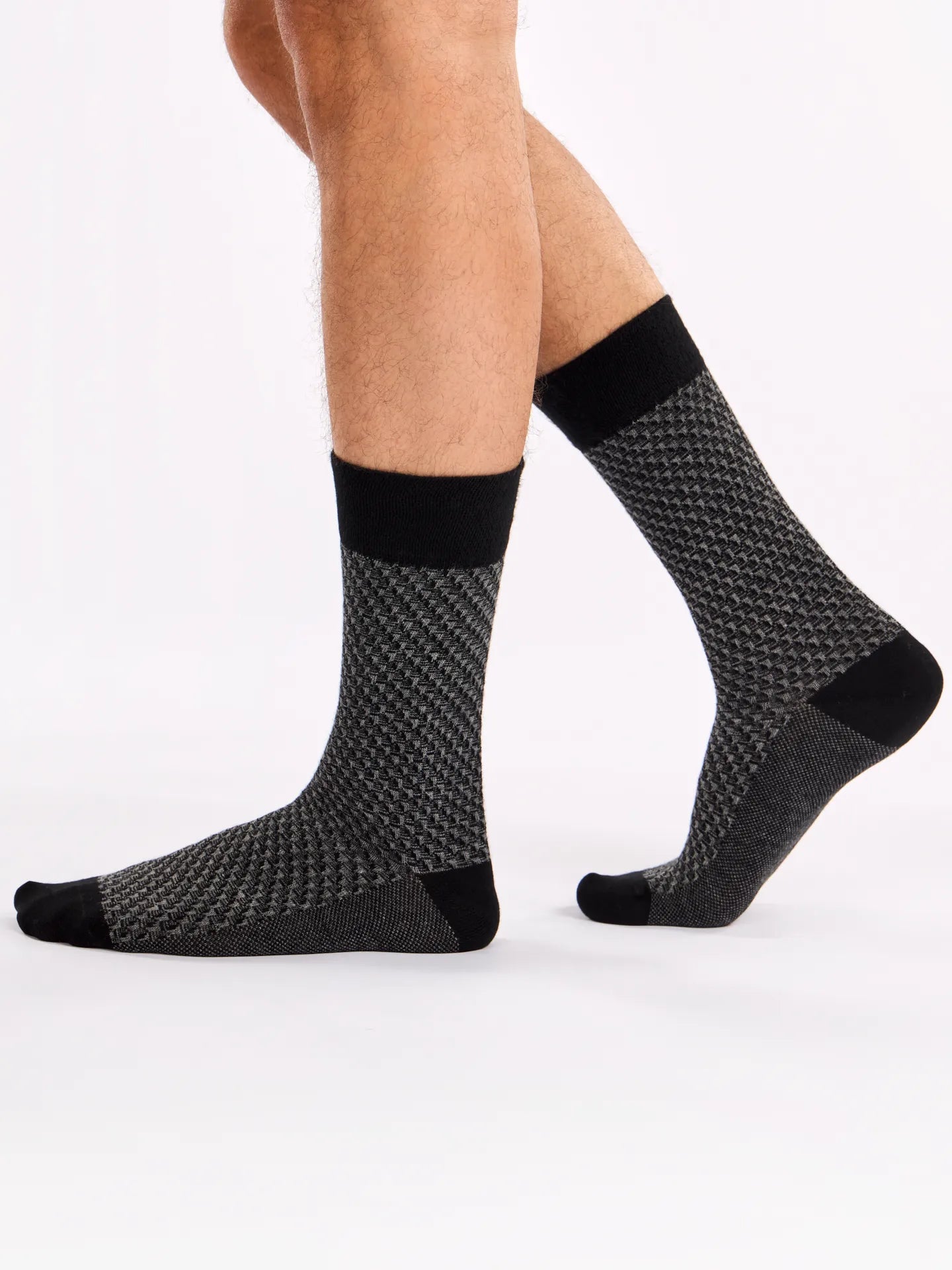grey-jacquard-socks-8c/8ca19900d09a4217786239814a35e7ad03bb8713