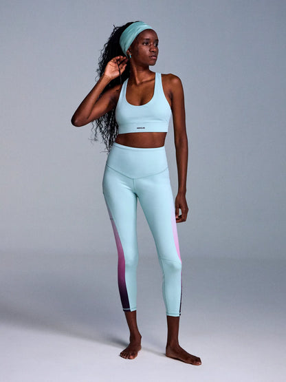 gym-top-mint-moment-96/9644e53d56846d0a33cd969f9b61ca3ae820d7c9