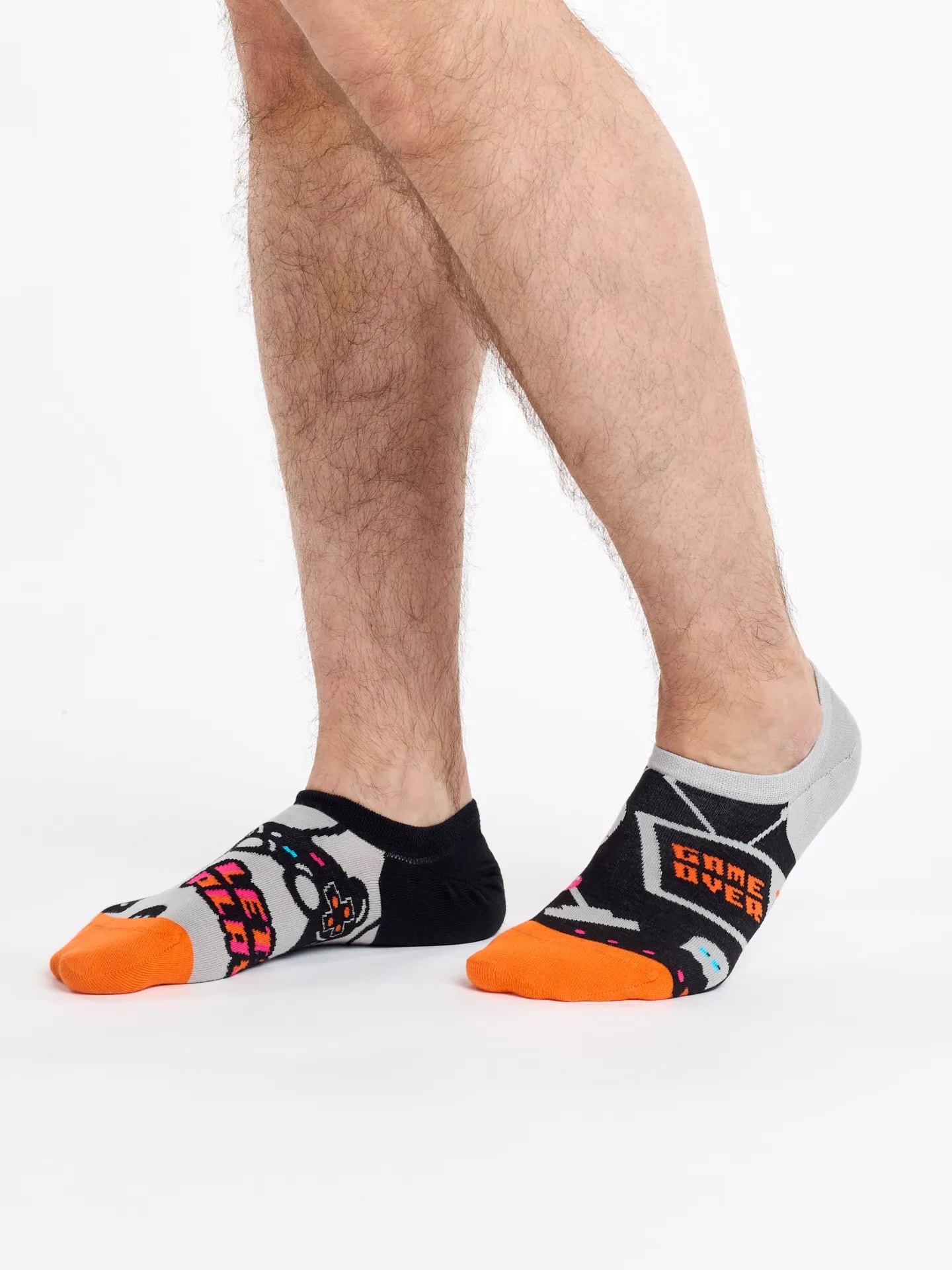 sneaker-socks-gamer-ad/ad9c9417644fb89e809a035b3a95e5cc1f95230e