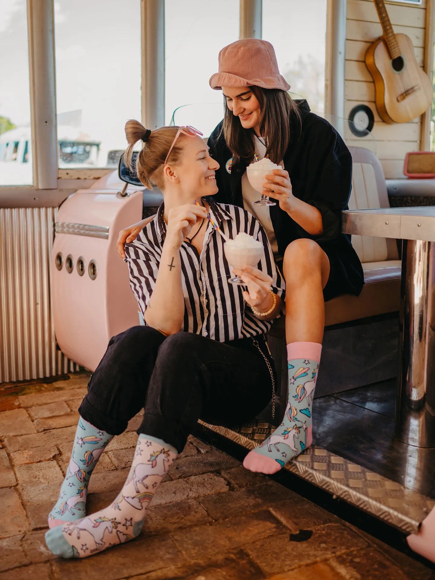 regular-socks-rainbow-unicorn-ae/ae2ed97741639895c57392419fa0cfad72a4dc94