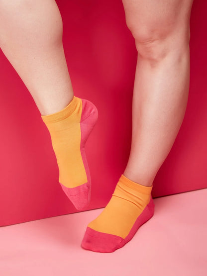 raspberry-pink-ankle-socks-footprint-cb/cb108d94f6d435ba160fa5b1b052d82a4ac862f6