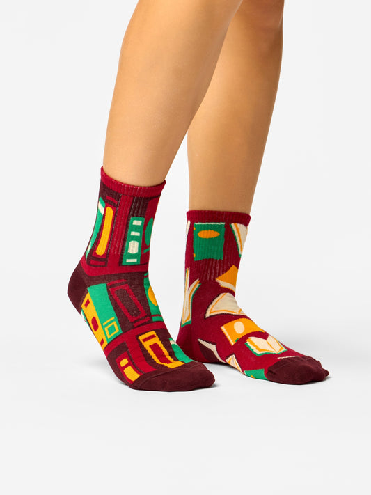 crew-socks-an-open-book-df/dfdf1f3a1062c39271fd0f0bd47b1bf8643bf5ed