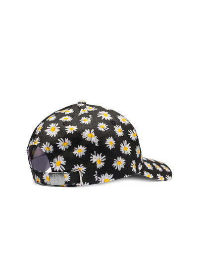 cap-daisies-at-night-f3/f354e75a23fc699718275638da78b6efd168c5d2