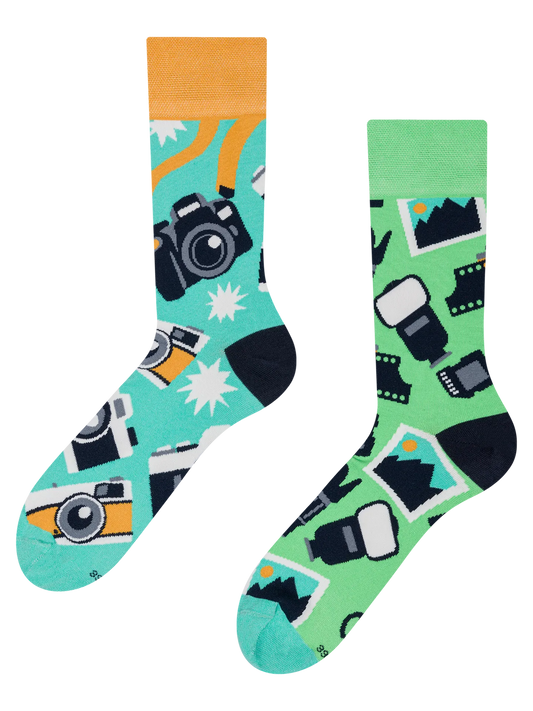 regular-socks-photographer-02-f9/f9871e786205a8aad7204613a61d734911c1834a